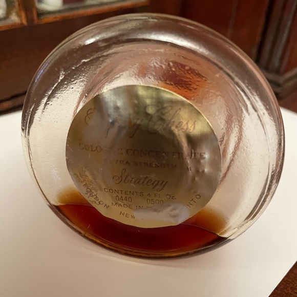 Vintage Mary Chess Perfume, Strategy (1942) - Picture 4 of 6